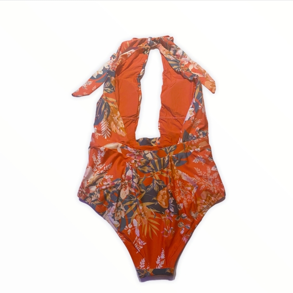 Modcloth Bethany One piece Swimsuit - Picture 5 of 9